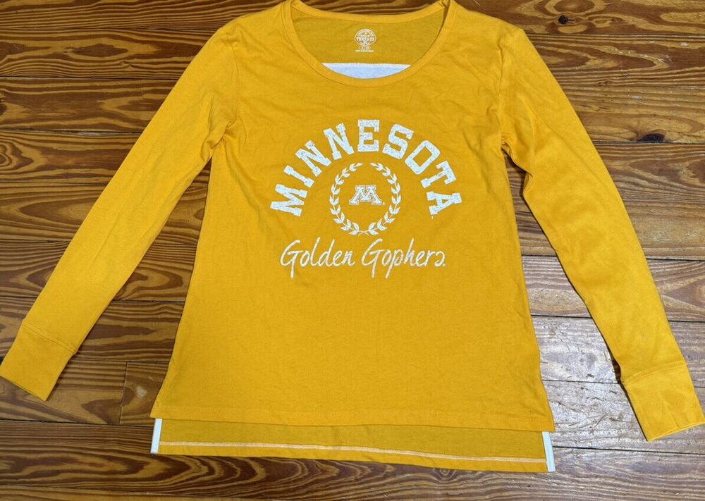 NWOT! Minnesota Golden Gophers Long Sleeve Women’s Shirt Small